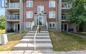 1102 - 237 OAK STREET