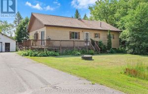 4 DENISON DRIVE