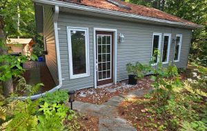 1036A TWIN LAKE LANE
