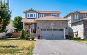 102 MCDONOUGH CRESCENT