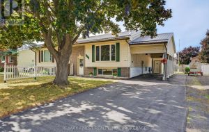812 CUNNINGHAM CRESCENT
