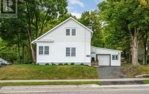 425 KING STREET W
