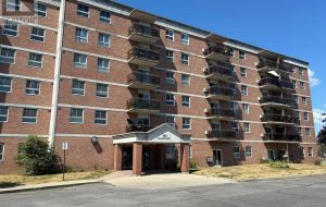 206 - 745 DAVIS DRIVE