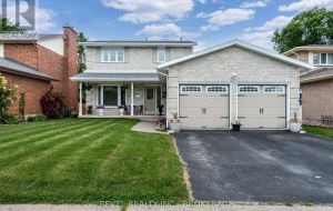 842 LANCASTER DRIVE