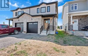 12 DUSENBURY CRESCENT