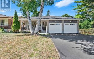 931 SAFARI DRIVE
