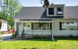 307 PALACE ROAD