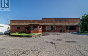 108 DUNDAS STREET