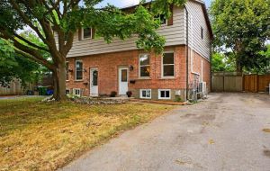 834 CEDARWOOD DRIVE