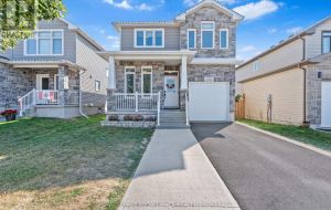 1556 ALBANY DRIVE