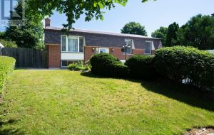 862 BERWICK PLACE