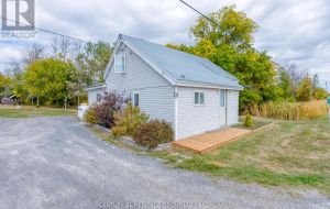 6913 COUNTY 2 ROAD