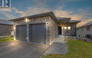 201 CREIGHTON DRIVE
