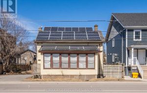 789 KING STREET W