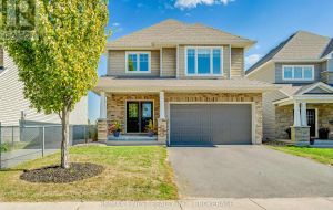516 SAVANNAH COURT