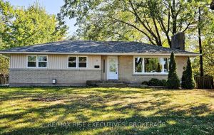 15 LOYALIST AVENUE