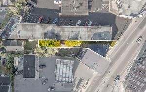 684 PRINCESS STREET