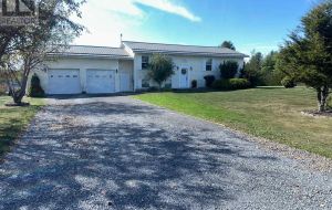 120 PINECREST ROAD S