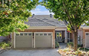 8 KINMOUNT PRIVATE
