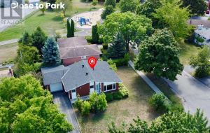 5 MICHAEL GRASS CRESCENT