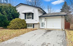 798 ARUNDEL PLACE