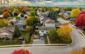 697 MACDONALD DRIVE