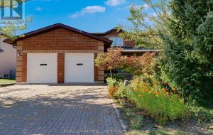 995 AUDEN PARK DRIVE