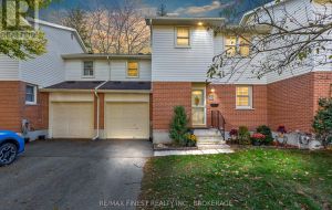 48 - 19 MACPHERSON AVENUE