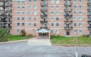 505 - 745 DAVIS DRIVE