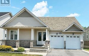 125 COUNTRY CLUB DRIVE