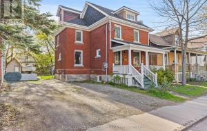 322 COLLINGWOOD STREET