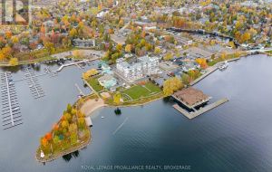 10 - 130 WATER STREET