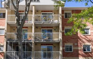 312 - 310 KINGSDALE AVENUE