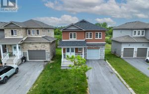 104 BRENNAN CRESCENT