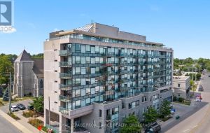 711 - 121 QUEEN STREET