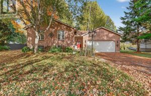 63 SOUTHWOOD CRESCENT