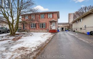 878 BEACONHILL COURT