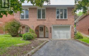 2 - 151 DAUPHIN AVENUE