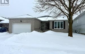 343 SUNRISE CRESCENT