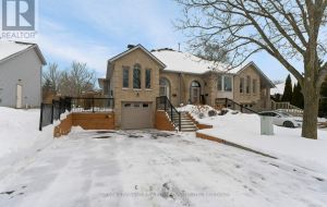 1112 FEATHERSTONE COURT