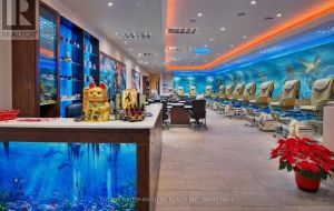 E105 - 1100 PRINCESS STREET