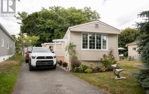 21 POWLEY GARDEN DRIVE