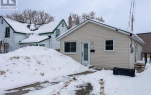 559 MACDONNELL STREET