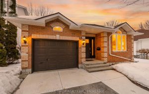 405 FIELDSTONE DRIVE