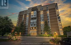 903 - 2 MOWAT AVENUE