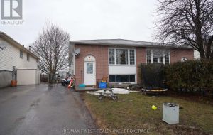 279 KINGSDALE AVENUE