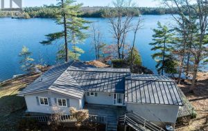 222 CREEK CROSSING LANE