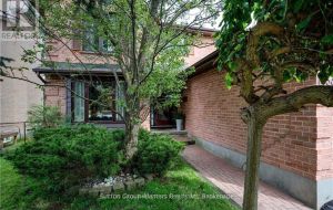 1058 PEMBRIDGE CRESCENT