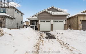 160 MCDONOUGH CRESCENT