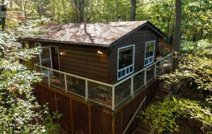 450 BROOKS POINT ROAD